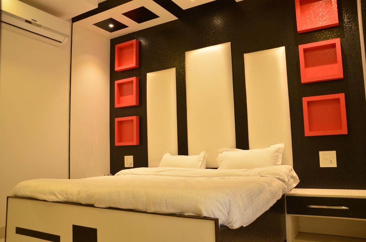 Hotel Bellevue Inn Ganganagar Bilik gambar
